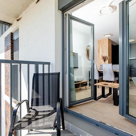 Apartament Grafitowy By Major Domus Club Dziwnow Bagian luar foto